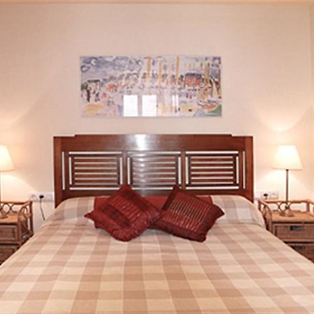 Friendly Rentals Dali Barcelona Room photo