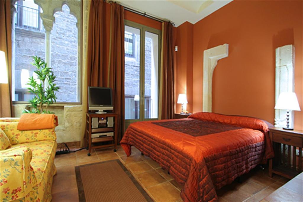 Friendly Rentals Dali Barcelona Room photo