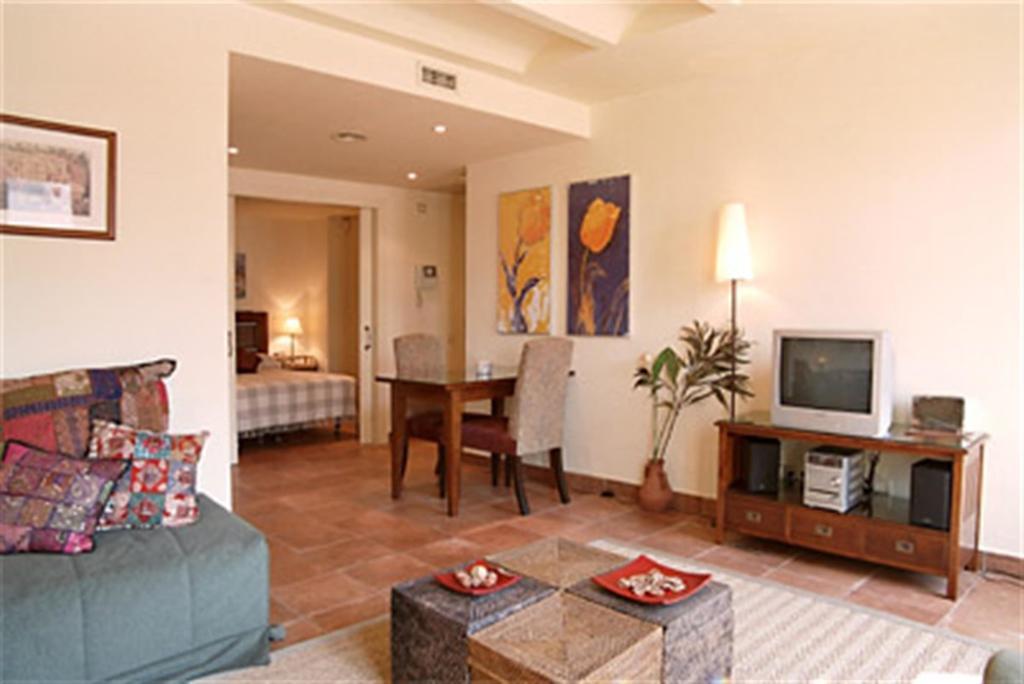 Friendly Rentals Dali Barcelona Room photo